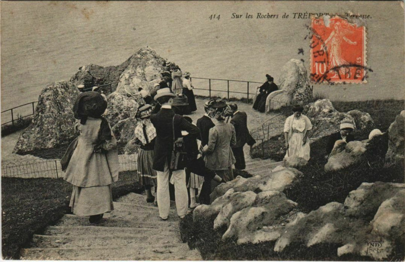Carte postale ancienne Treport sur les Rochers