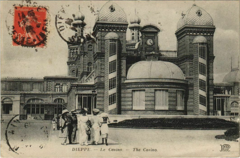 Carte postale ancienne Dieppe Le Casino à Dieppe