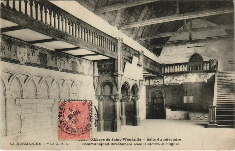 Carte postale ancienne Abbaye de Saint-Wandrille - Salle du refectoire Communiquait