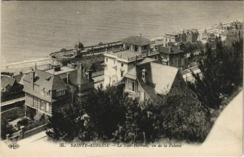 Carte postale ancienne Sainte-Adresse - Le Nice-Havrais vu de la Falaise à Sainte-Adresse