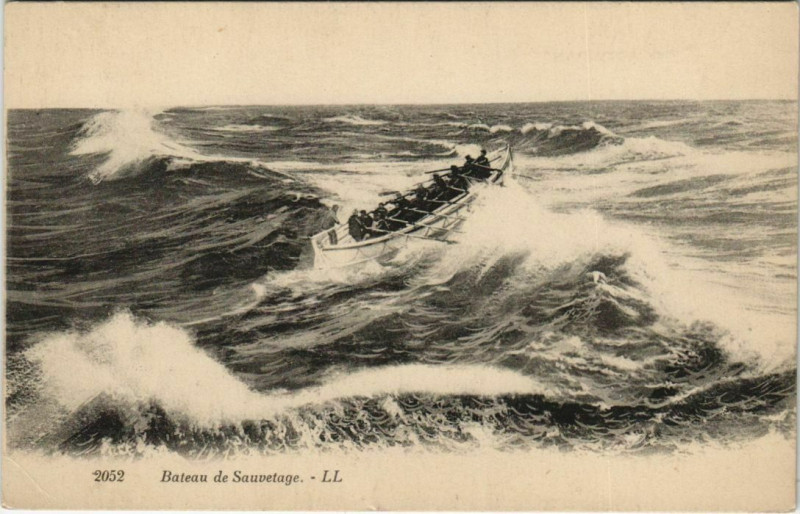Carte postale ancienne Bateau de Sauvelage