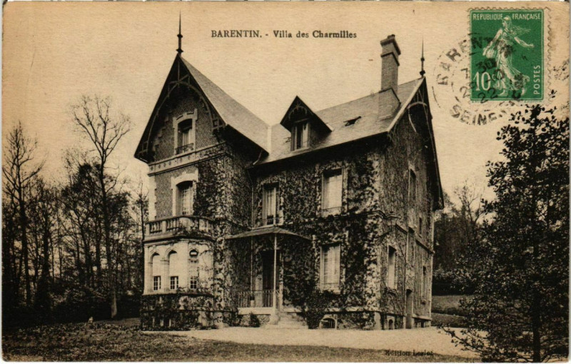 Carte postale ancienne Barentin - Ecole de Garcons à Barentin