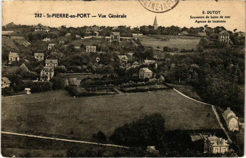 Carte postale ancienne Saint-Pierre-en-Port - Vue générale à Saint-Pierre-en-Port