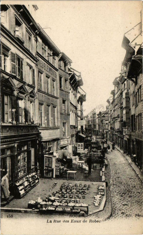 Carte postale ancienne Rouen - La Rue des Eaux de Robec à Rouen