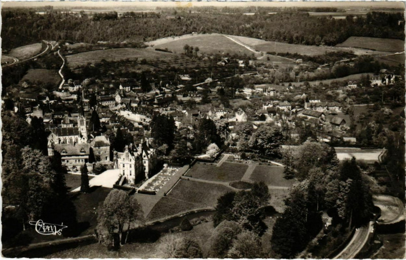 Carte postale ancienne Cleres - Vue générale aerienne à Clères