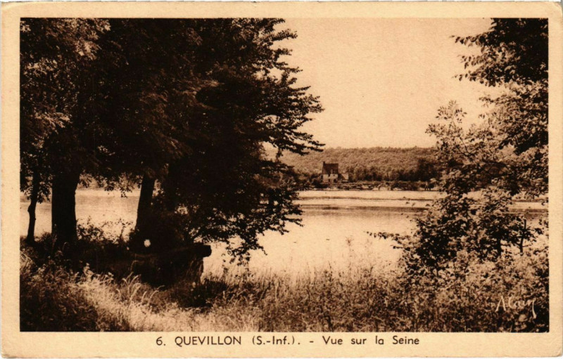 Carte postale ancienne Quevillon - Vue sur la Seine à Quevillon