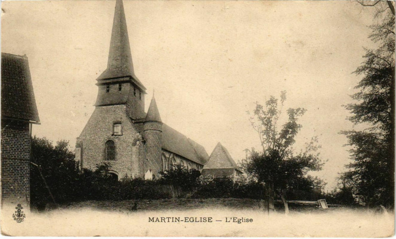 Carte postale ancienne Martin-Eglise - L'Eglise à Martin-Église