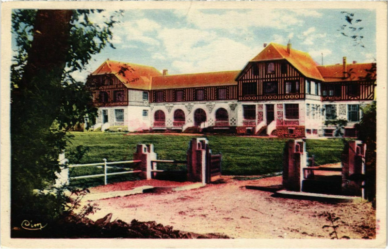 Carte postale ancienne Yvetot - Ecole d'Agriculture à Yvetot