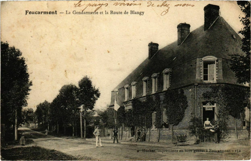 Carte postale ancienne Foucarmont - La Gendarmerie à Foucarmont
