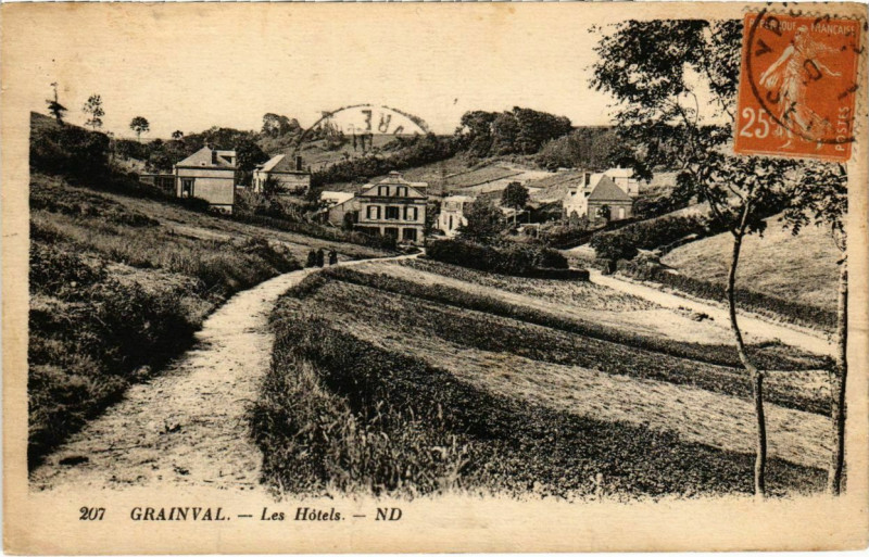 Carte postale ancienne Grainval - Les Hotels
