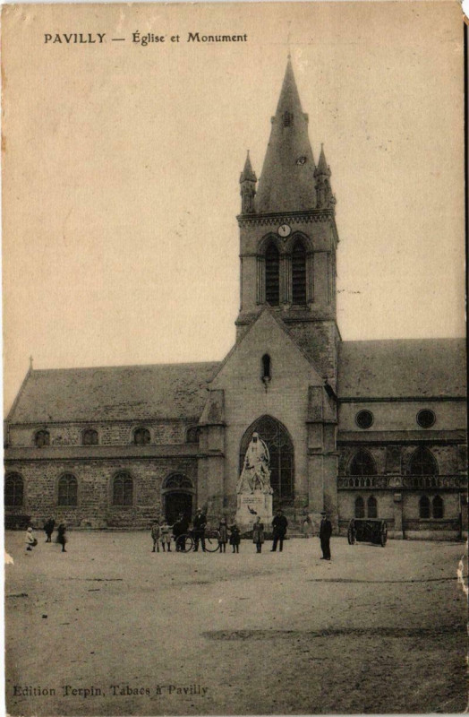 Carte postale ancienne Pavilly - Eglise et Monument à Pavilly