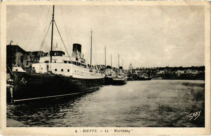 Carte postale ancienne Dieppe - Le Worthing à Dieppe