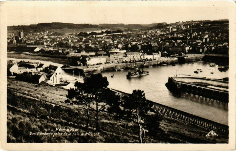 Carte postale ancienne Fécamp Vue generale à Fécamp