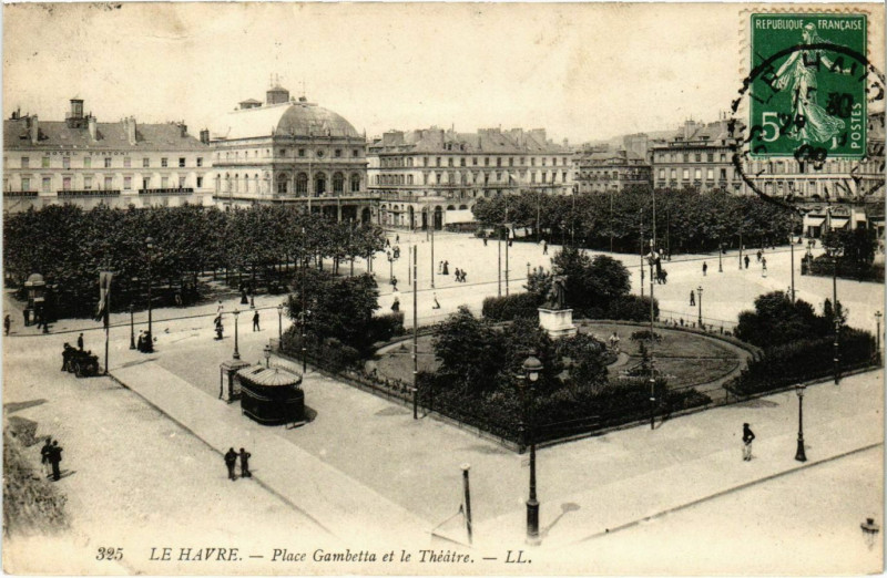 Carte postale ancienne La Havre Place Gambetta