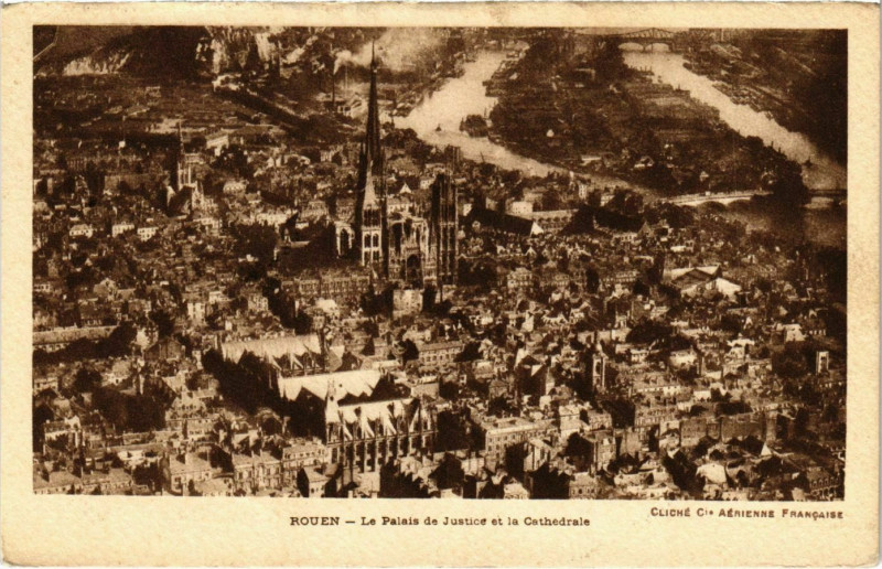 Carte postale ancienne Rouen Le Palais de Justice à Rouen