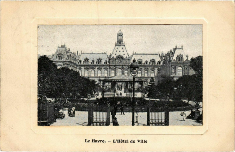 Carte postale ancienne Le Havre L'Hotel de Ville au Havre