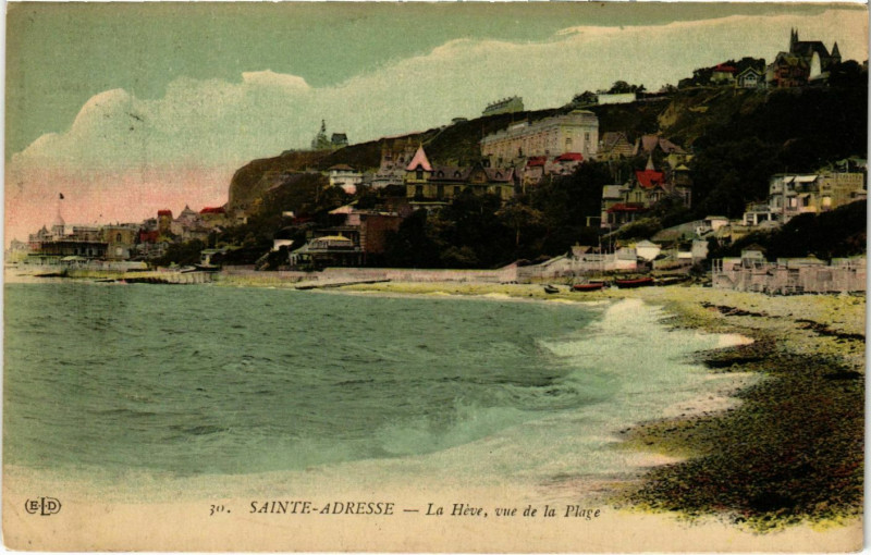 Carte postale ancienne Ste. Adresse La Héve, vue de la Plage