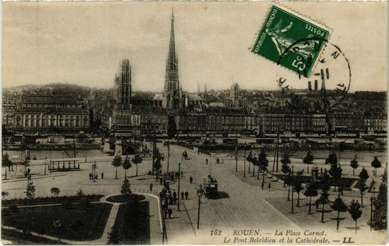 Carte postale ancienne Rouen La Place Carnot à Rouen