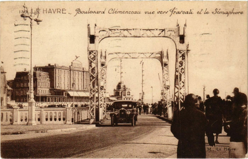 Carte postale ancienne Le Havre Boulevard Clémenceau au Havre