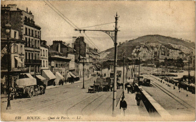 Carte postale ancienne Rouen Quai de Paris à Rouen