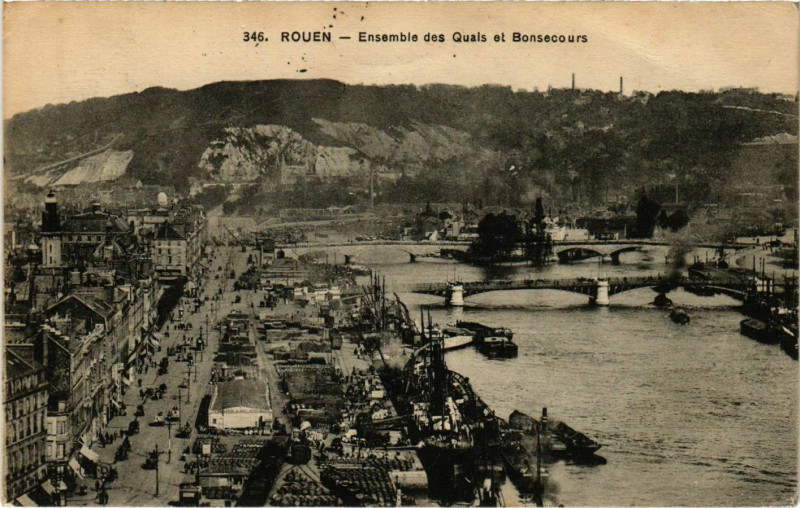 Carte postale ancienne Rouen Ensemble des Quais et Bonsecours à Rouen