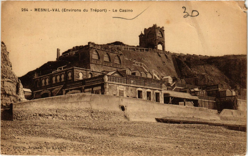 Carte postale ancienne Mesnil-Val Le Casino