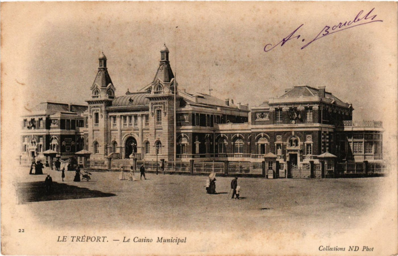 Carte postale ancienne Le Treport Le Casino Municipal