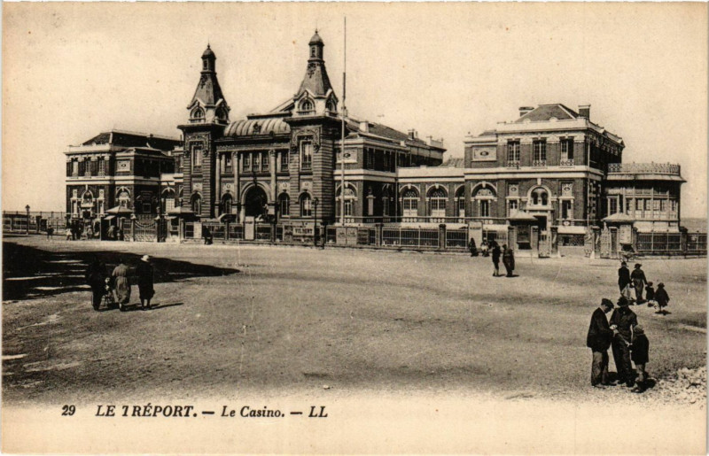 Carte postale ancienne Le Treport Le Casino