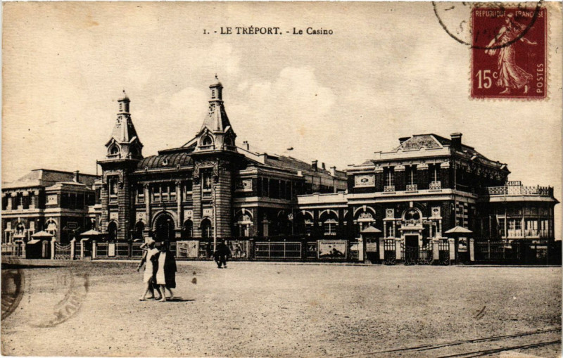 Carte postale ancienne Le Treport Le Casino