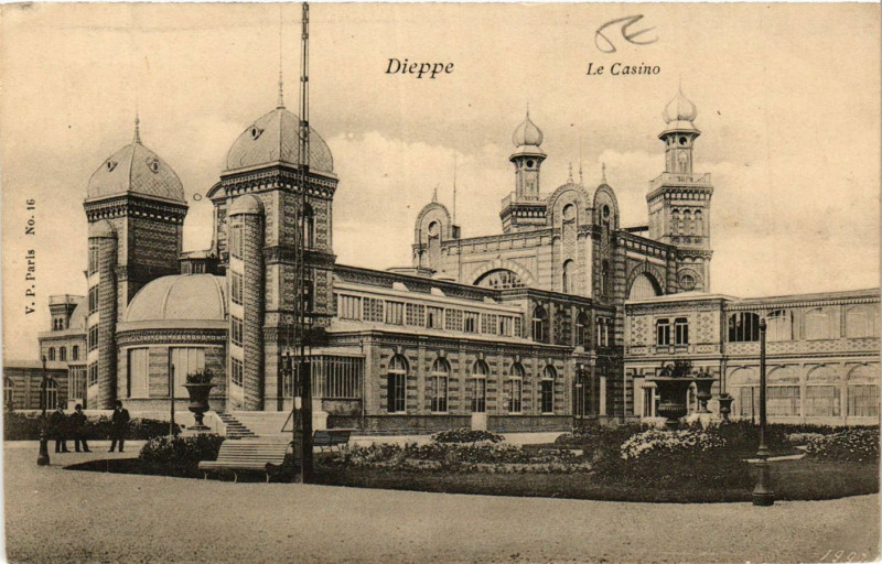Carte postale ancienne Dieppe Le Casino à Dieppe