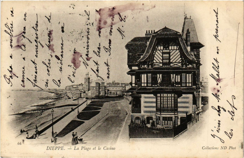 Carte postale ancienne Dieppe La Plage et le Casino à Dieppe