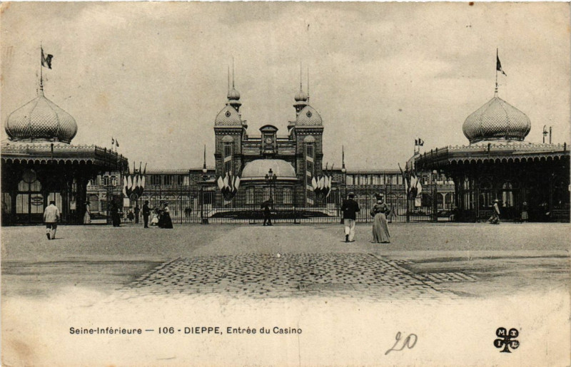 Carte postale ancienne Dieppe Entrée du Casino à Dieppe