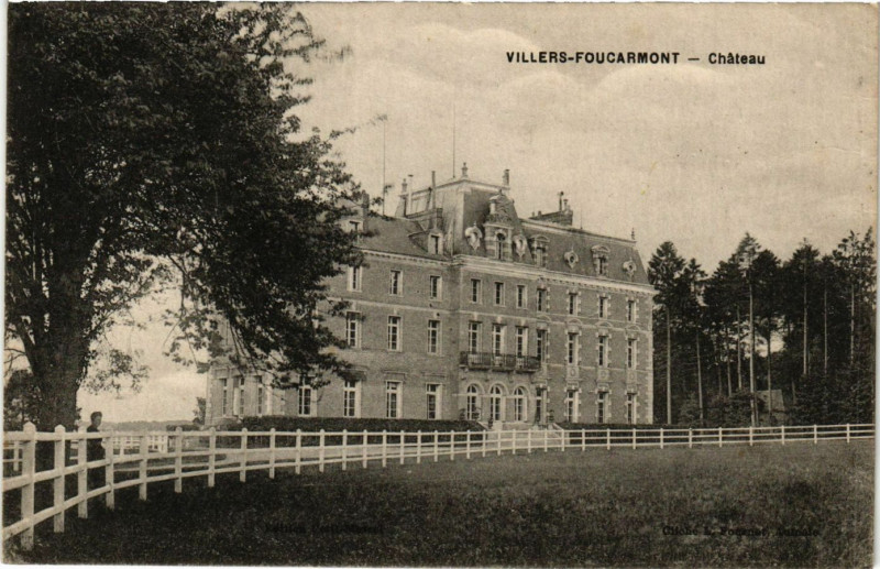 Carte postale ancienne Villers-Foucarmont Chateau à Foucarmont