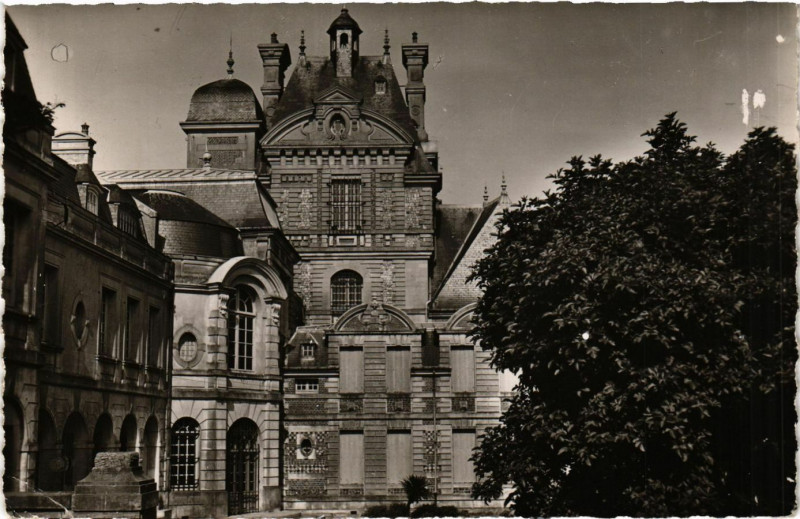 Carte postale ancienne Saint-Jouin-sur-Mer Le Chateau