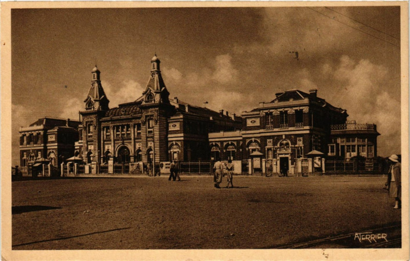 Carte postale ancienne Le Treport Le Casino Municipal