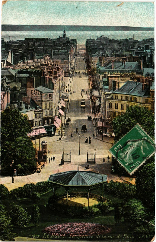 Carte postale ancienne Le Havre Perspective de la rue de Paris au Havre