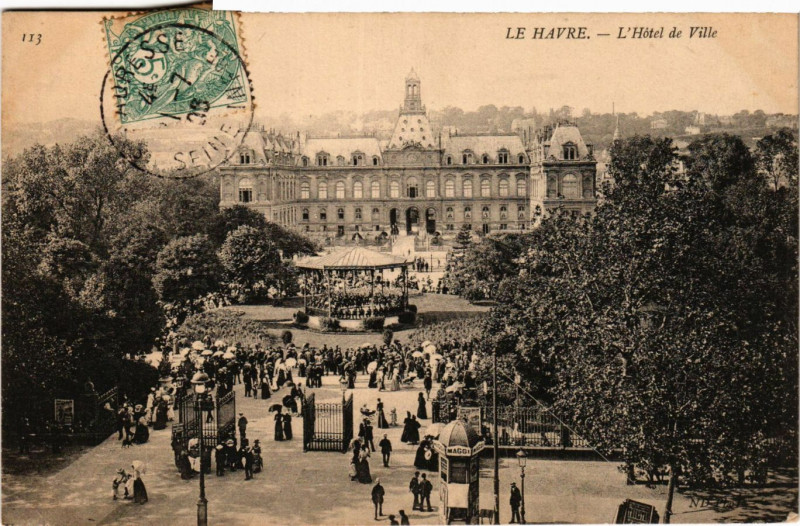 Carte postale ancienne Le Havre L'Hotel de Ville au Havre
