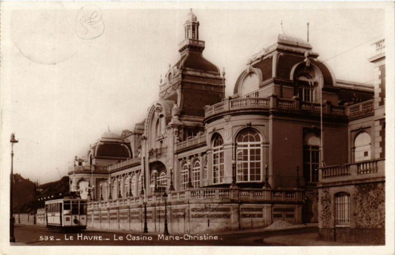 Carte postale ancienne Le Havre Le Casino Marie Christine au Havre