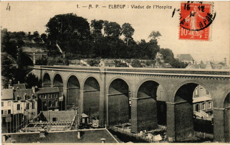 Carte postale ancienne Elbeuf Viaduc de l'Hospice à Elbeuf