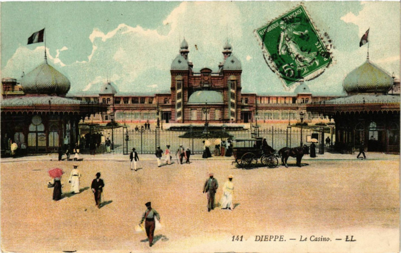 Carte postale ancienne Dieppe Le Casino à Dieppe