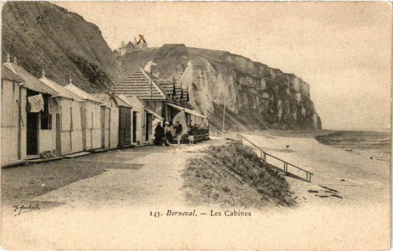Carte postale ancienne Berneval Les Cabines
