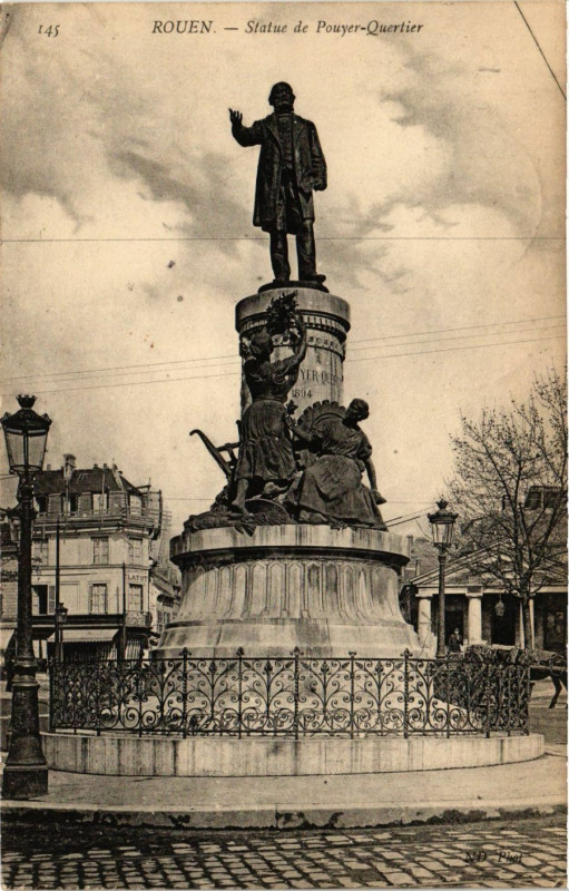 Carte postale ancienne Rouen-Statue de Pouyer-Quertier à Rouen