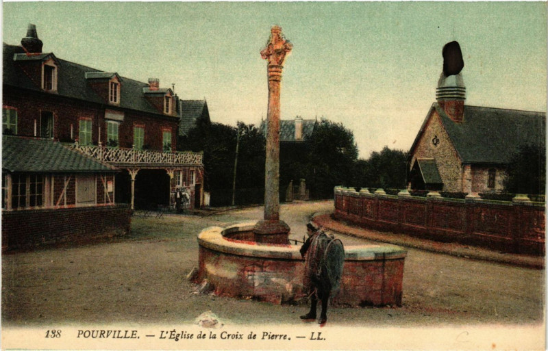 Carte postale ancienne Pourville-L'Eglise de la Croix de Pierre