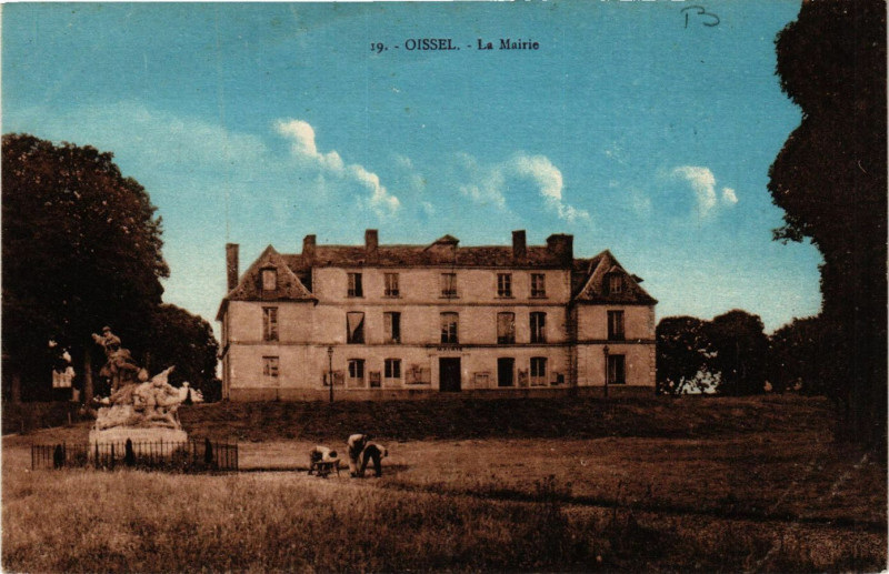 Carte postale ancienne Oissel-La Mairie à Oissel