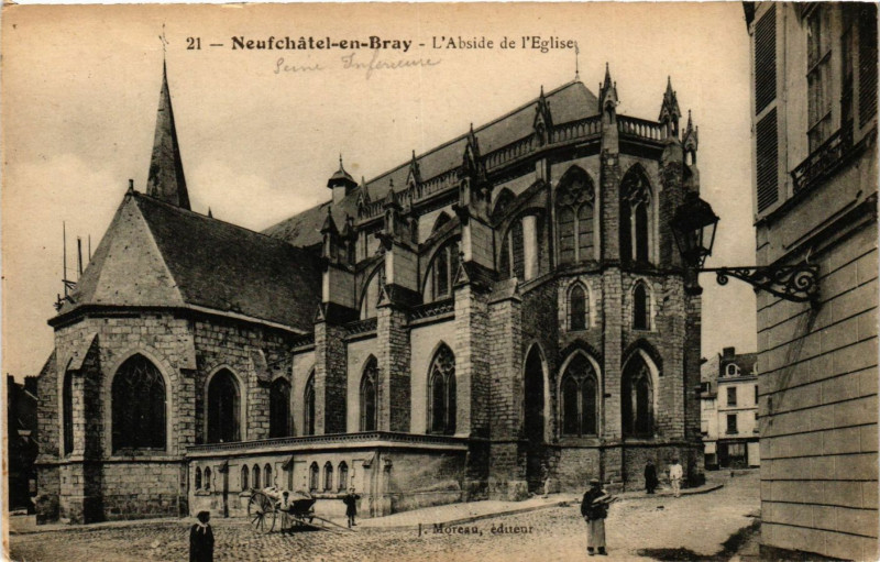 Carte postale ancienne Neufchatel en Bray-L'Abside de l'Eglise à Neufchâtel-en-Bray