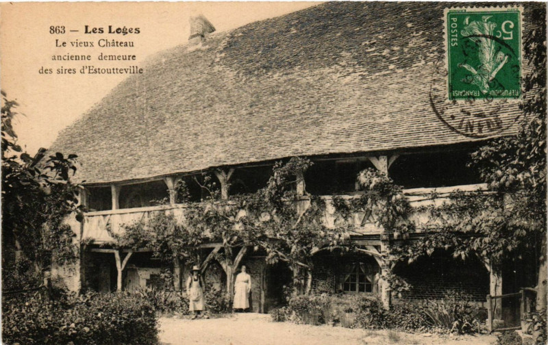 Carte postale ancienne Les Loges-Le vieux Chateau ancienne demeure des sires aux Loges
