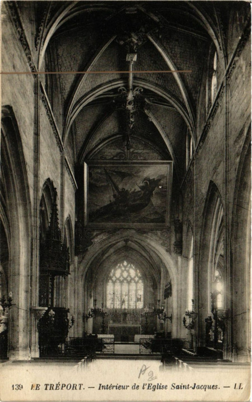 Carte postale ancienne Le Treport-Interieur de l'Eglise Saint-Jacques au Tréport