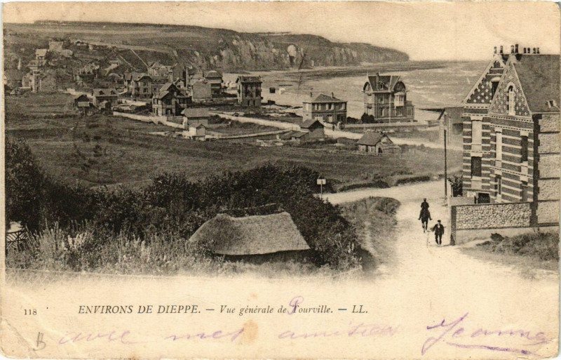 Carte postale ancienne Env. de Dieppe-Vue générale de Tourville à Dieppe