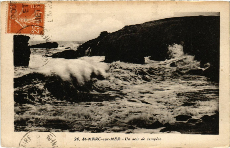 Carte postale ancienne Saint-Marc-sur-Mer Un soir de tempete