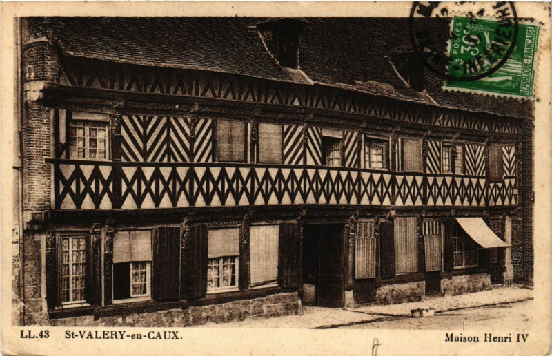 Carte postale ancienne Maison Henri IV à Saint-Valery-en-Caux